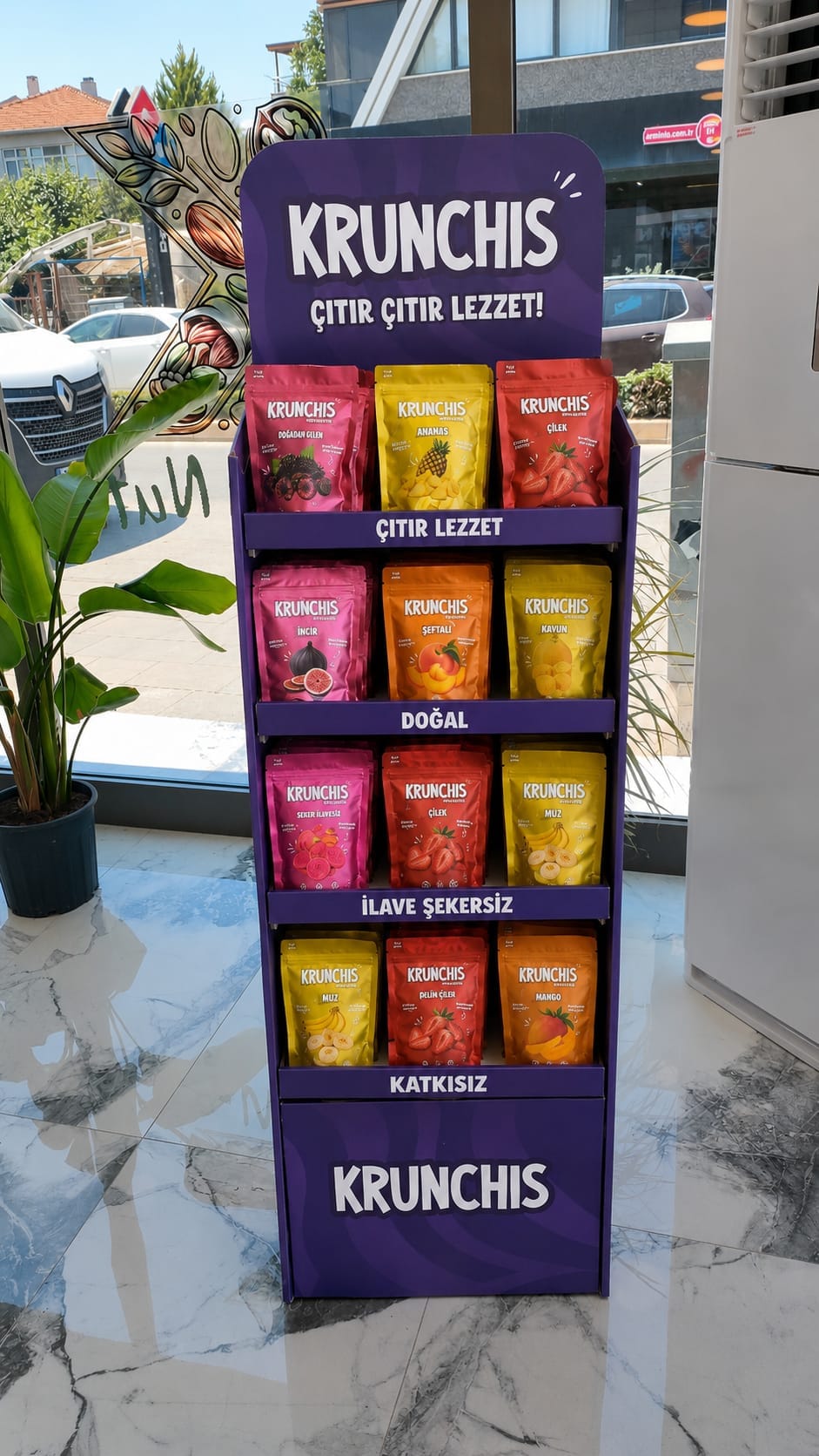 Krunchis ürün standı